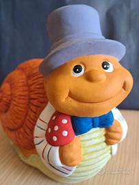 Lumaca sorridente con cappello
