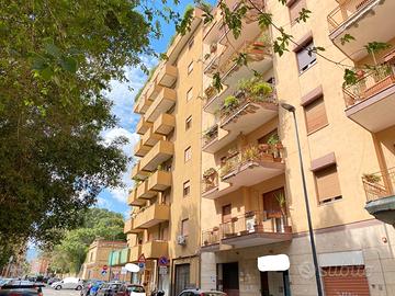 Box Auto In Via Domenico Costantino