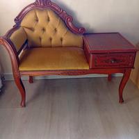 poltroncina con mobiletto incorporato 