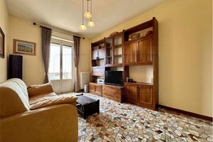 APPARTAMENTO DI 76MQ COMPLETAMENTE ARREDATO