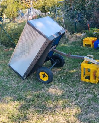 Carrello per giardinaggio ribaltabile