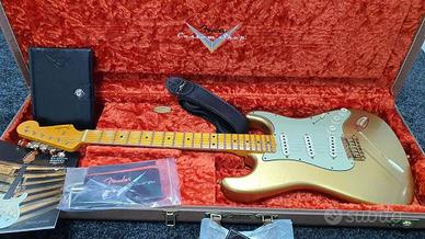 Fender Stratocaster '62 Bone Tone Journeyman Relic