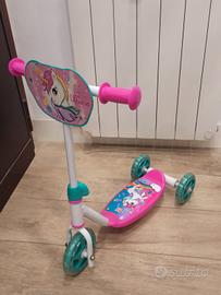 monopattino unicorno