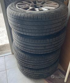 Gomme Pirelli 205/55 R16 quasi nuove