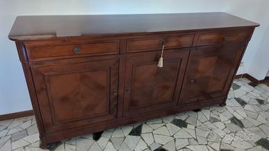 Credenza