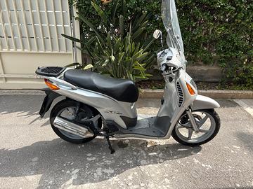 Honda sh 150
