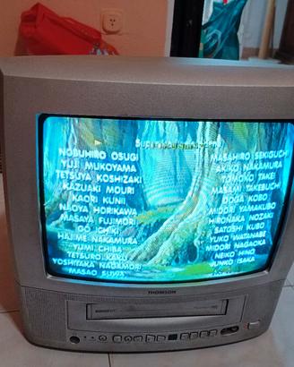 televisore Vintage con vhs