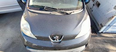 PEUGEOT 107 2006 COFANO ANTERIORE