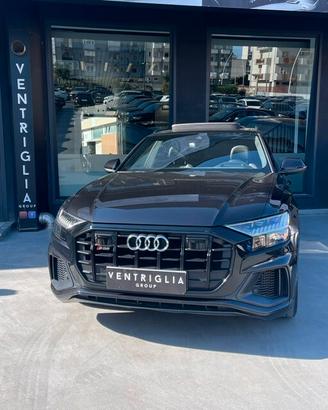 Audi Q8 SQ8 TDI quattro tiptronic sport attitude
