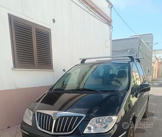 Auto LANCIA PHEDRA