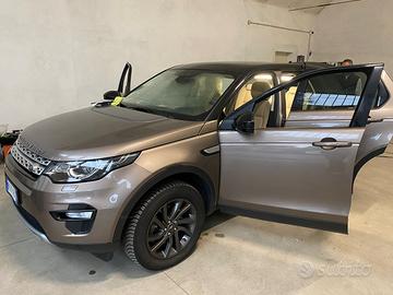 Discovery sport luxury td motore fuso