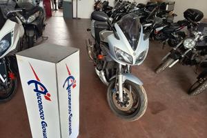 Yamaha FZ6 Fazer 600