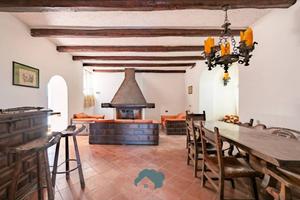 Villa di 310 m² con più di 5 locali a Palestrina