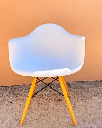 Sedia replica  Vitra/Hermann
