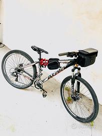 MTB n. 27.5 con freni disco