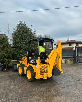 P161 Terna 35 q JCB 1CX