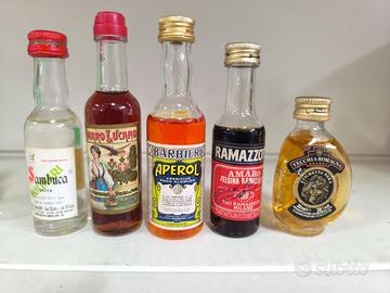 Bottigliette mignon liquori vintage anni ‘70