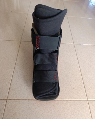 Tutore walker per piede