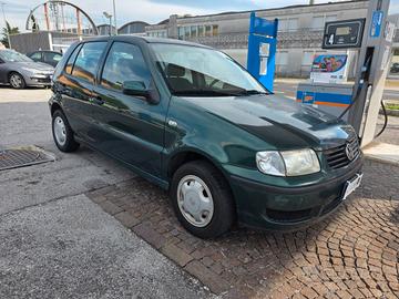 Volkswagen Polo 1.4 cat 5 porte Con 266.000km Neop