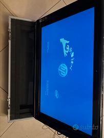 HP touchsmart iq500 + flight case
