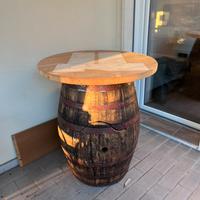 Botte vino tavolo aperitivo