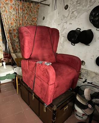 Poltrona relax + divano Château Dax