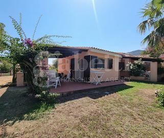 Villa bifamiliare Budoni [Cod. rif 3104675VRG]