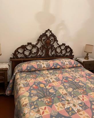 Testata e struttura letto matrimoniale in legno