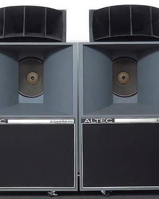 contattami se hai un paio di Altec A7