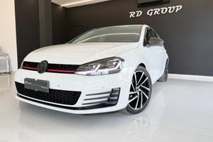 Volkswagen Golf 7 1.6 TDI 5p 90CV Kit GTI