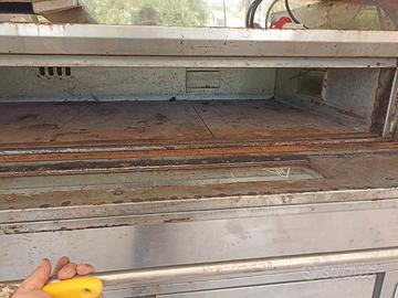 attrezzatura ed arredo per gastronomia rosticceria