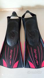 Pinne piscina Topfins 900 Nabaiji taglia 40-42