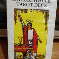 Giant rider waite. Tarot deck