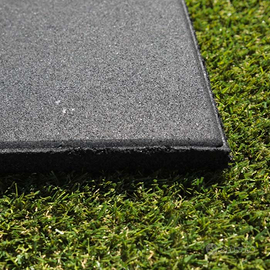 pavimento antitrauma 100x100x2cm grana fine