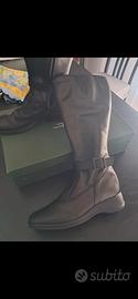 Stivali in pelle NUOVI da donna n. 41