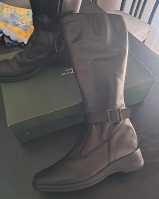 Stivali in pelle NUOVI da donna n. 41