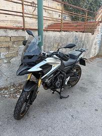 Moto Voge valico 525 dsx  494cc SOLO 4300km