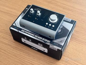 Scheda audio + cuffie