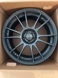 Cerchi oz ultraleggeri r18