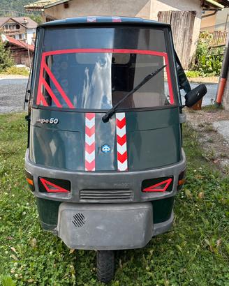 Ape 50