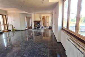 5 LOCALI A BRUSAPORTO