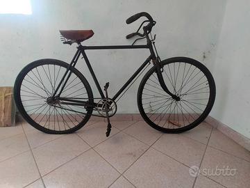 Bicicletta vecchia