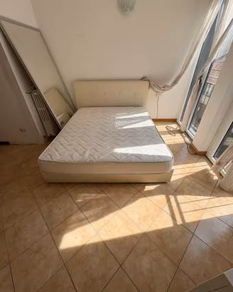 Letto + struttura ( matrimoniale )