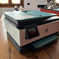 Stampante HP OfficeJet 8015e Multifunzione