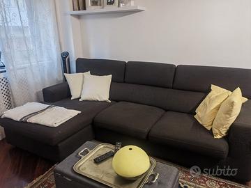 DIVANO LETTO CON PENISOLA CHAISE LONGUE