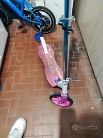 monopattino girl power