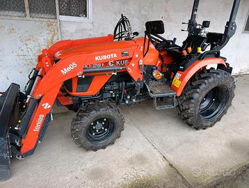 Trattore Kubota ek1-261