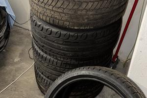 Gomme 4 estive e 2 invernali 235/35r19