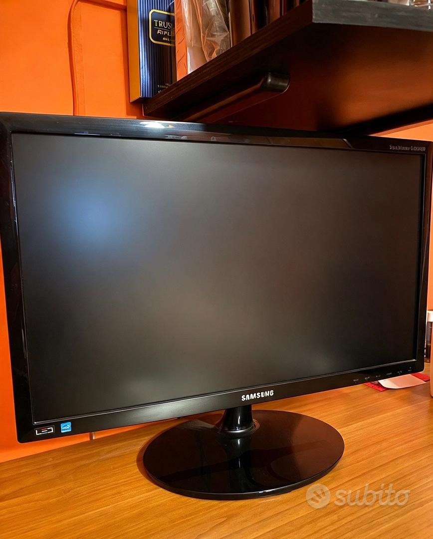 Monitor computer nuovo - Informatica In vendita a Salerno