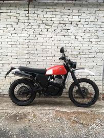 Moto Honda NX 650 Dominator - 1991 - costum